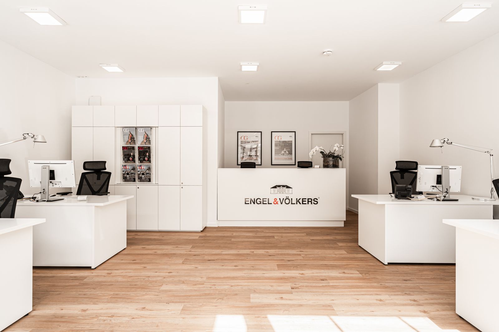 Shop Brandenburg (1).jpg