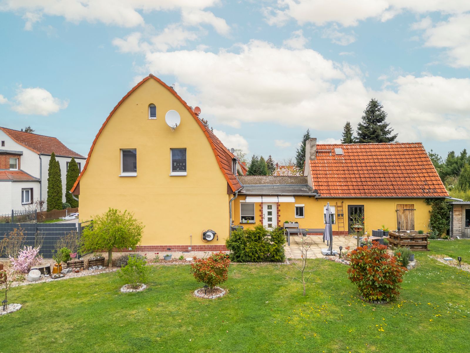 W-02YEM6_Danziger Str. 10_2.jpg