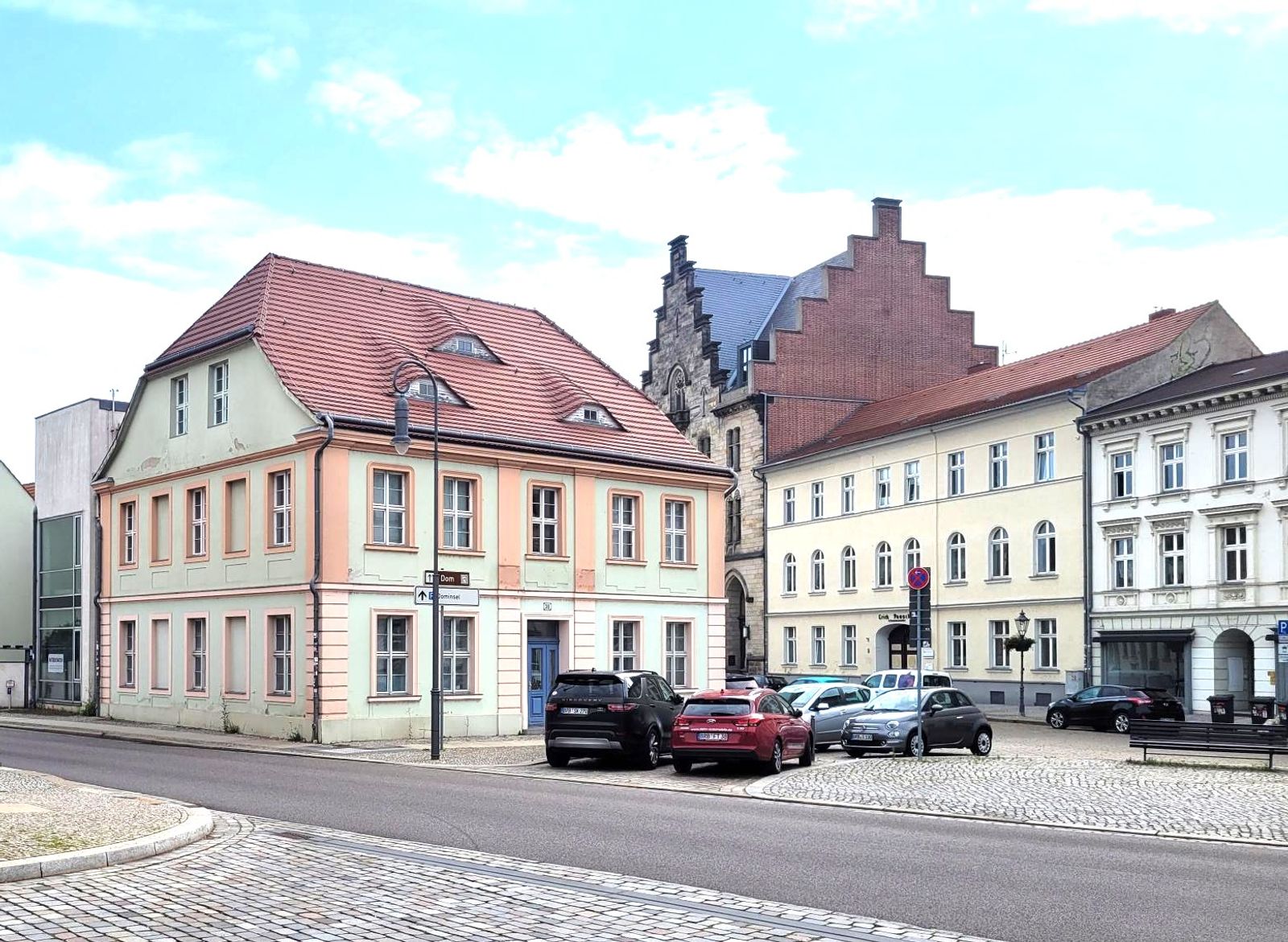 Neustädter Markt 31 - Titel.jpg